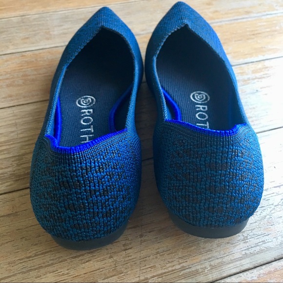 rothyâs Shoes | Rothys Blue Python Point Flats | Poshmark
